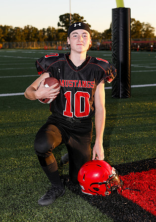 MustangsU16Black-013
