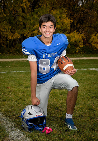 Raiders.JV-037