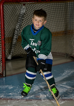 Whalers.U7-004