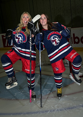 Shftsbry.Titans.MWHSHL - 021