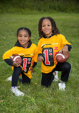 Mustangs.FirstDown-030