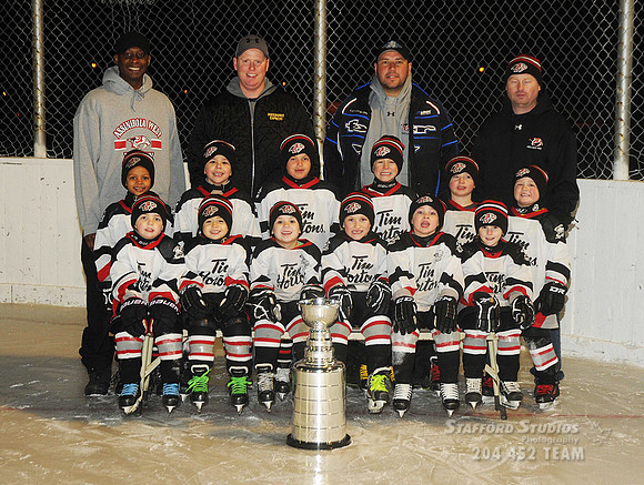 Ask the photog to bring the Cup!